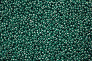 Бисер Чехия круглый 18358 10/0 50г